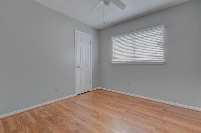 13211 Sharpbill Drive, Houston, TX 77083