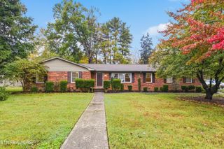 1901 Scenic Drive, Maryville, TN 37803