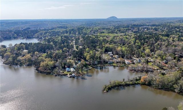 4380 Cary Drive, Snellville, GA 30039