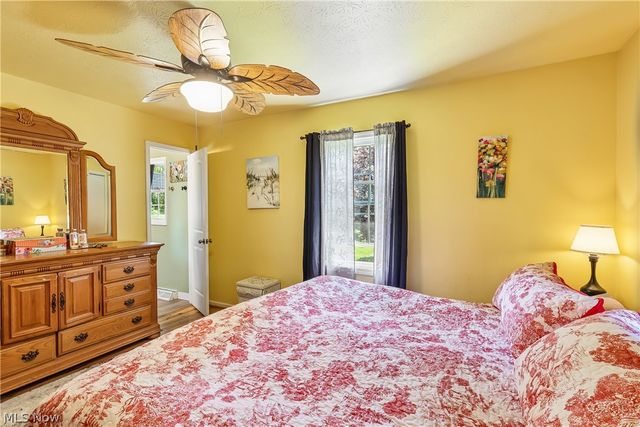6109 N Oval Road, Clinton, OH 44216