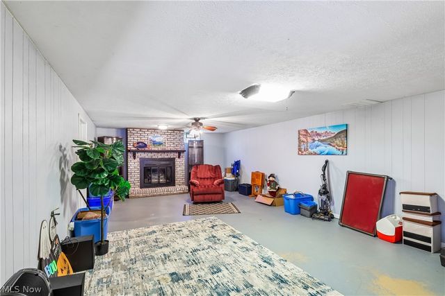 6109 N Oval Road, Clinton, OH 44216