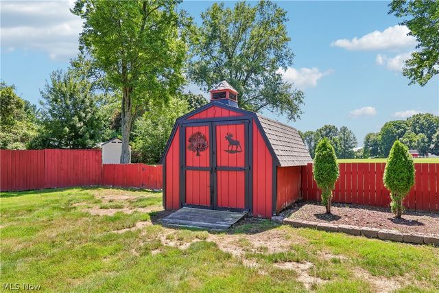 6109 N Oval Road, Clinton, OH 44216