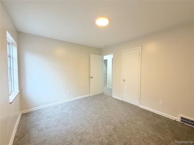 9832 Balfour Road, Detroit, MI 48224