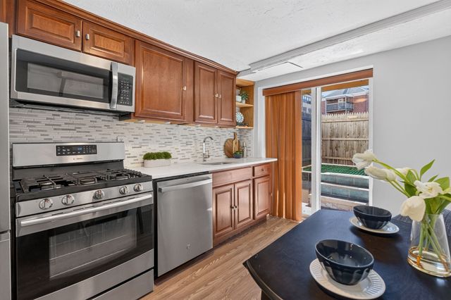1722 Commonwealth Ave. 1-1722, Boston, MA 02135