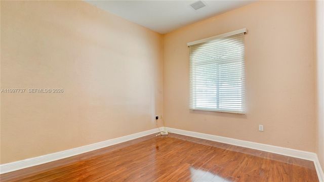 16252 SW 42nd Ter, Miami, FL 33185