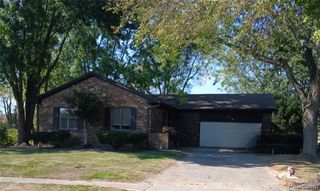 334 W Winds Drive, Almont, MI 48003