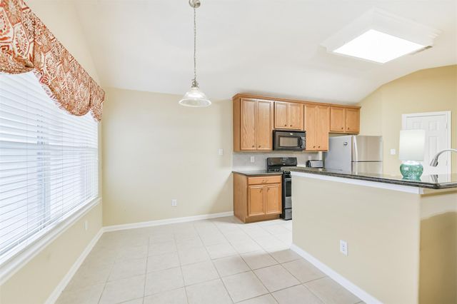 15951 W Bellefontaine Way, Tomball, TX 77377