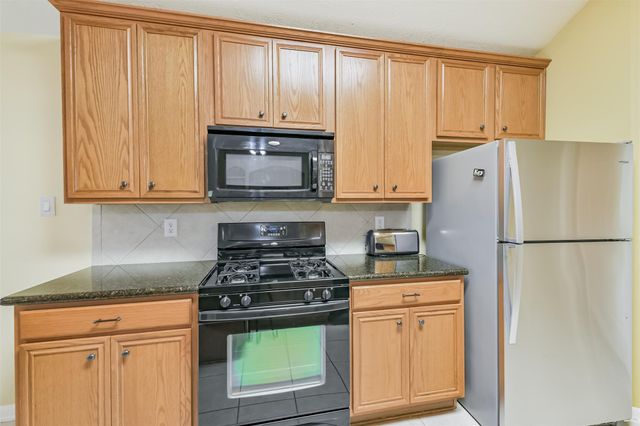 15951 W Bellefontaine Way, Tomball, TX 77377