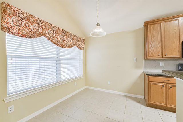 15951 W Bellefontaine Way, Tomball, TX 77377