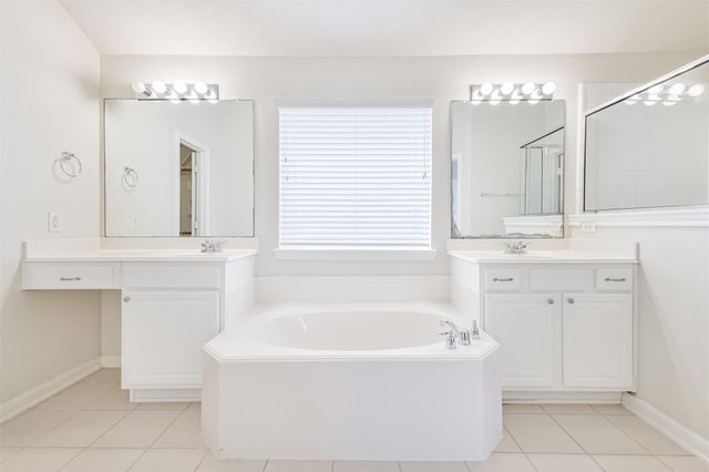 15951 W Bellefontaine Way, Tomball, TX 77377