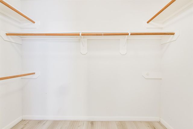 15951 W Bellefontaine Way, Tomball, TX 77377