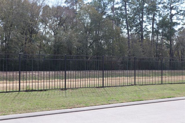 15951 W Bellefontaine Way, Tomball, TX 77377