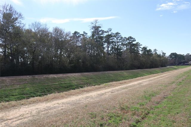 15951 W Bellefontaine Way, Tomball, TX 77377