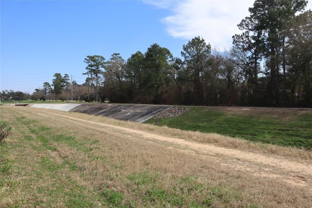 15951 W Bellefontaine Way, Tomball, TX 77377