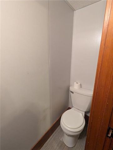 505 Shawnee Street, Hiawatha, KS 66434