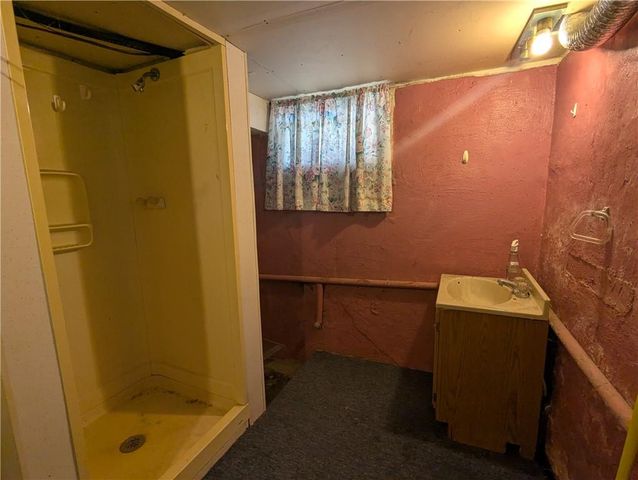 505 Shawnee Street, Hiawatha, KS 66434