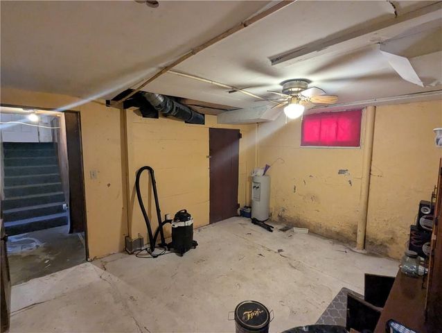 505 Shawnee Street, Hiawatha, KS 66434