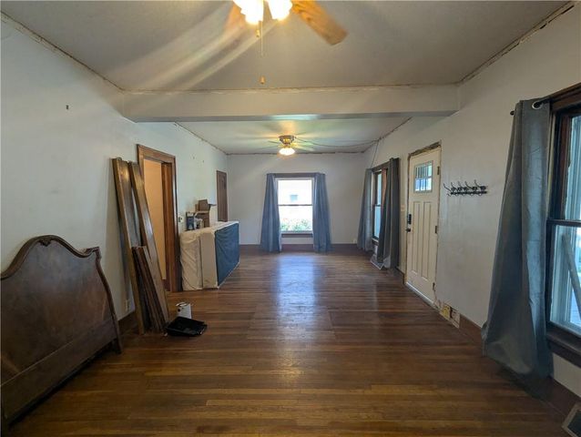 505 Shawnee Street, Hiawatha, KS 66434