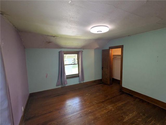 505 Shawnee Street, Hiawatha, KS 66434