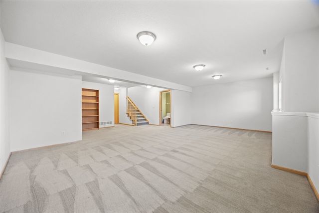 3510 Pioneer Avenue SE, Cedar Rapids, IA 52403