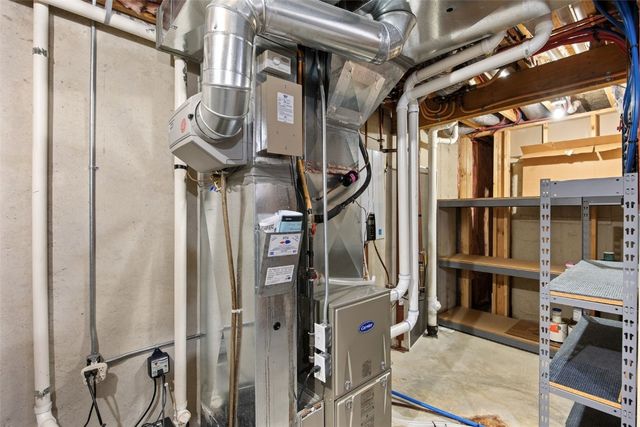 3510 Pioneer Avenue SE, Cedar Rapids, IA 52403