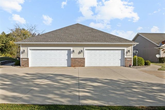 3510 Pioneer Avenue SE, Cedar Rapids, IA 52403