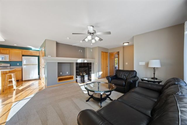 3510 Pioneer Avenue SE, Cedar Rapids, IA 52403