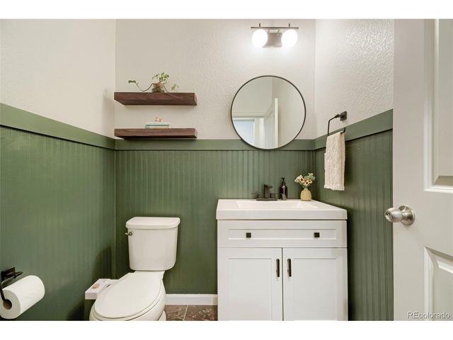 27104 E Archer Ave, Aurora, CO 80018