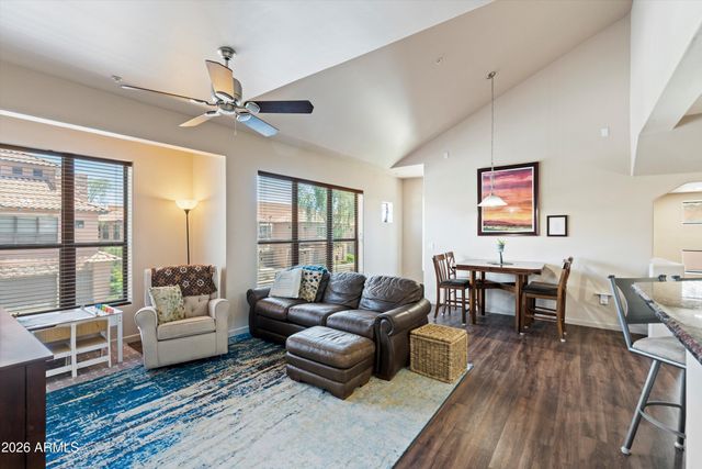 20660 N 40TH Street 2117, Phoenix, AZ 85050