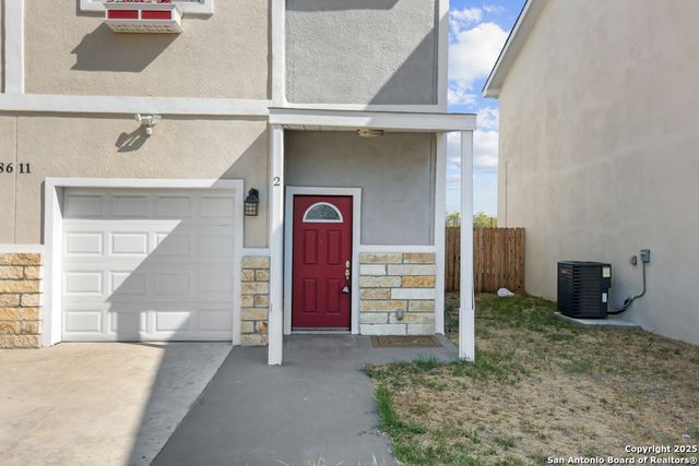 8611 Key Windy Way # 2, Converse, TX 78109