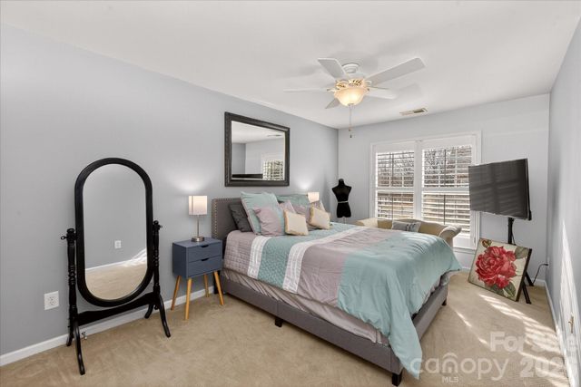 10413 Blairbeth Street, Charlotte, NC 28277