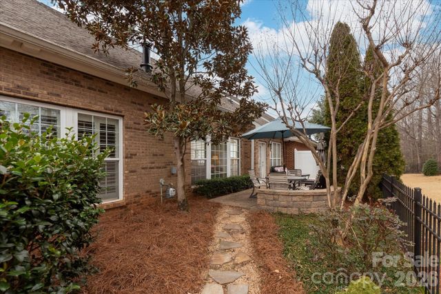 10413 Blairbeth Street, Charlotte, NC 28277