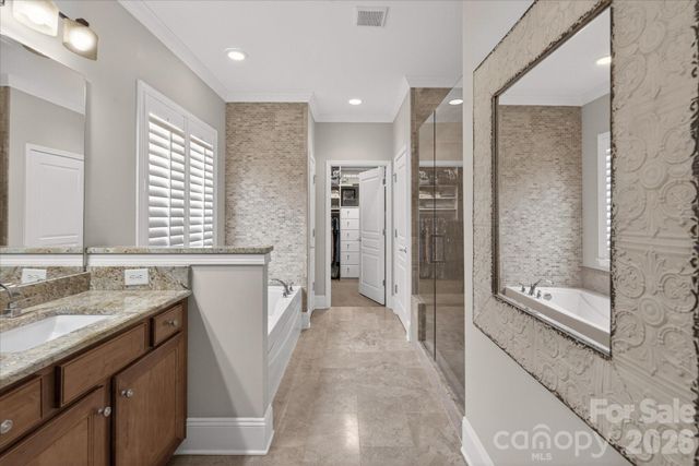 10413 Blairbeth Street, Charlotte, NC 28277