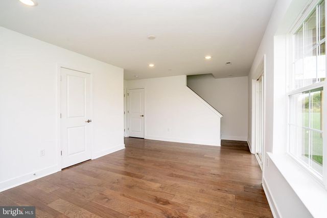 138 ADA HIGHTOWER AVE, Pennington, NJ 08534