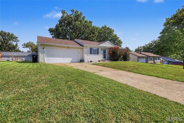 143 Bertrand Drive, St Louis, MO 63129