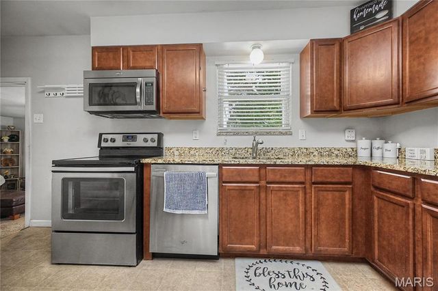 143 Bertrand Drive, St Louis, MO 63129