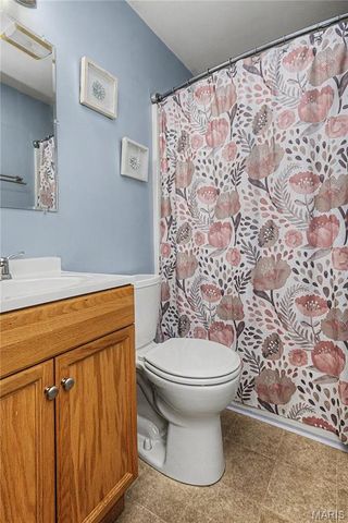 143 Bertrand Drive, St Louis, MO 63129