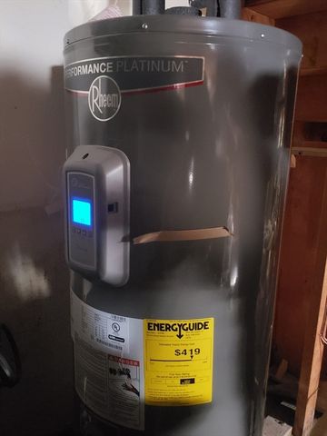 81-83 Motyka St, Ludlow, MA 01056