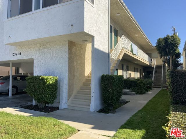 12610 Caswell Avenue, Los Angeles, CA 90066