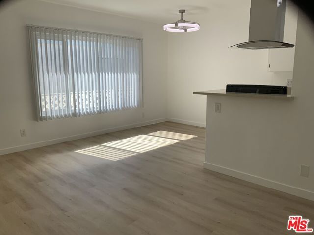 12610 Caswell Avenue, Los Angeles, CA 90066