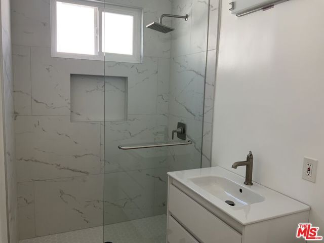 12610 Caswell Avenue, Los Angeles, CA 90066
