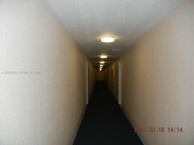 215 SW 42nd Ave 1007, Miami, FL 33134