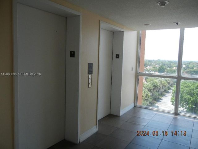 215 SW 42nd Ave 1007, Miami, FL 33134