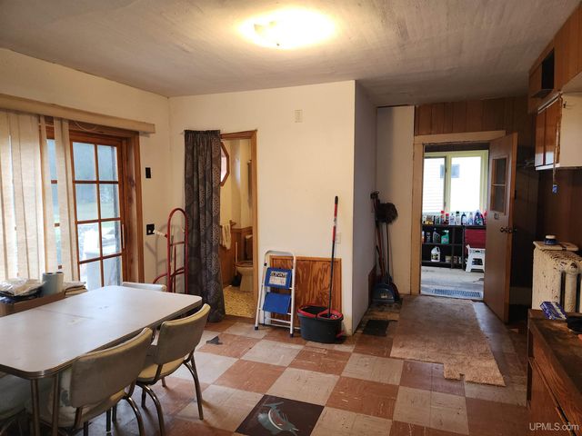 19575 Ingot Street, Hancock, MI 49930