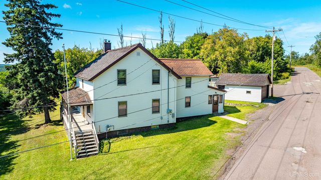 19575 Ingot Street, Hancock, MI 49930
