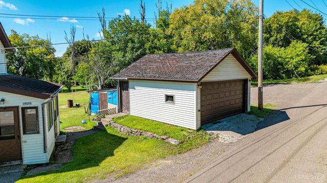 19575 Ingot Street, Hancock, MI 49930