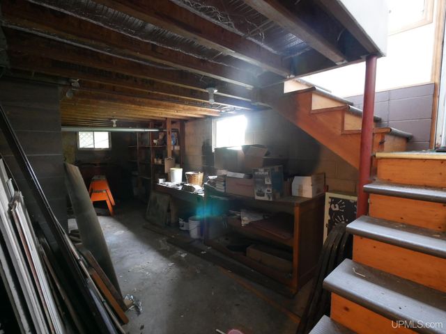 19575 Ingot Street, Hancock, MI 49930