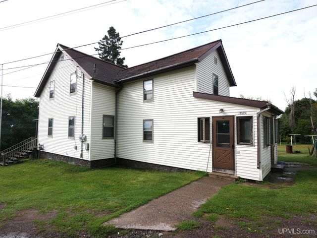 19575 Ingot Street, Hancock, MI 49930