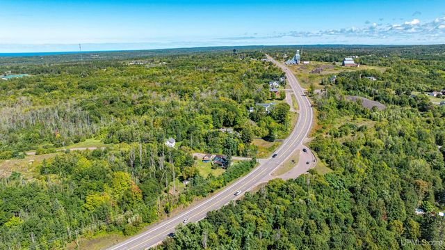 19575 Ingot Street, Hancock, MI 49930