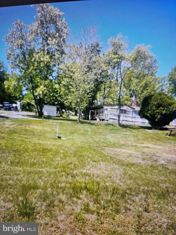 Image 2 of property listing at 256, 257 IOWA LN #GLEN 4, Earleville, MD 21919